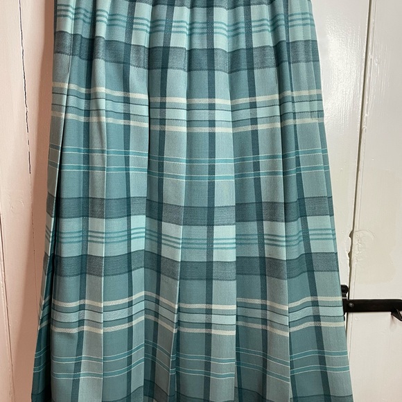 Pendleton Dresses & Skirts - Vintage Pendleton 100% Wool Plaid Pleated Women's Skirt in Teal Blue Made in USA